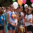 Nyolcadikos diákok bolondballagása