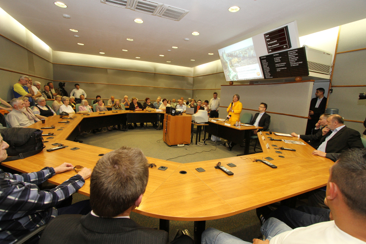 Lakossági fórum a Városházán