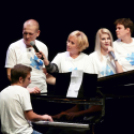 Vastaps köszöntötte azokat, akik a Szociális Munka Napján műsort adtak