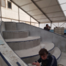 Miniszter az élményfürdőben