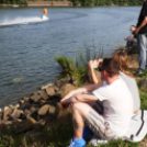 Motorcsónak két napon keresztül