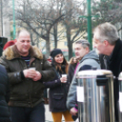 Adományért cserébe forralt bor