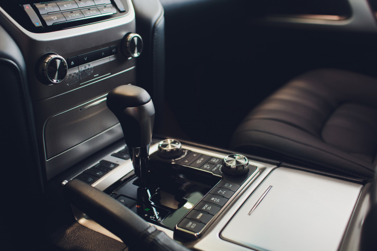 Manuális vagy automata – melyiket érdemes választani?