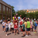 Nyolcadikos diákok bolondballagása