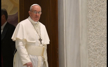 Ferenc pápa elmozdította a szexuális visszaélések elhallgatásával vádolt paraguayi püspököt