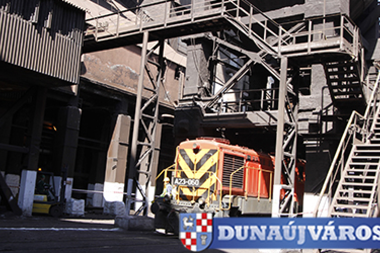 ISD Dunaferr: Túlélésre törekedve