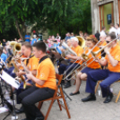 Mazsorettek és fúvós zene