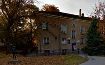 Rosti  félévszáda