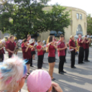 Mazsorettek és fúvós zene