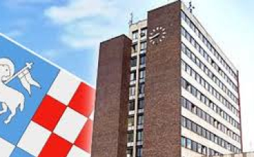 Gál Rolandtól elveszik a bizottsági helyeit- csak törvényesen