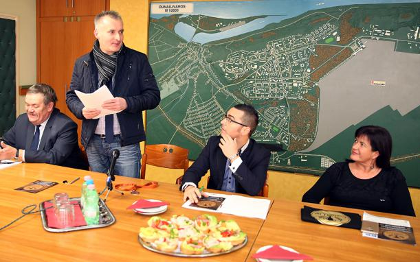 Carissa : Nemzetközi kupa lesz a jótékonyságból