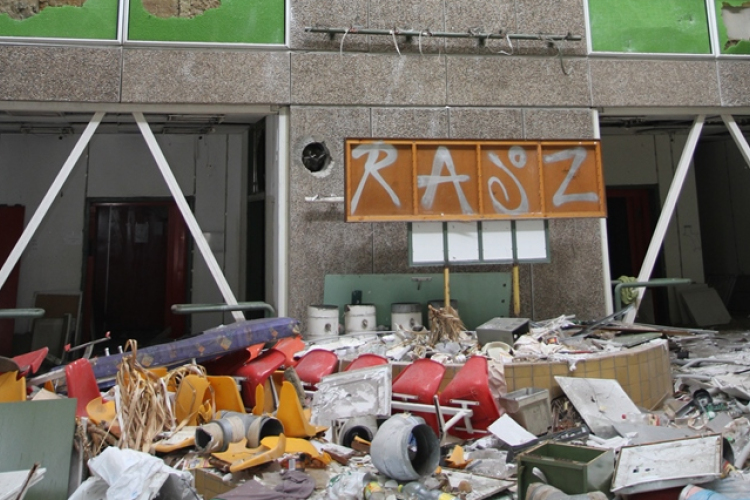 A Patkánymentesítik a Zöld SZTK-t - képekkel