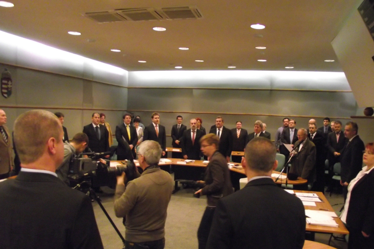 Dunaújváros öt évre szóló alakuló közgyűléséről