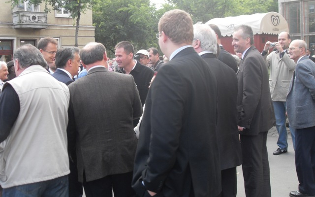 Pintér Attila pontosít