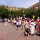 Nyolcadikos diákok bolondballagása