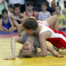 Birkózás tétre kicsiknek és nagyobbaknak