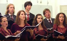 Viadana ünnepelt a könyvtárban- DSTV videóval