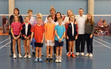 Két ezüstérem az utánpótláskorú tollaslabdások számára