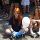 Nyolcadikos diákok bolondballagása