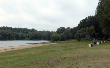 Meghívó a mi szigetünk, Éberhardt Béla előadására