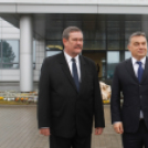 Orbán Viktor a Hankookban járt