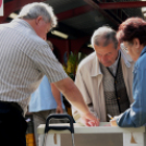 Támogatói aláírás gyűjtése