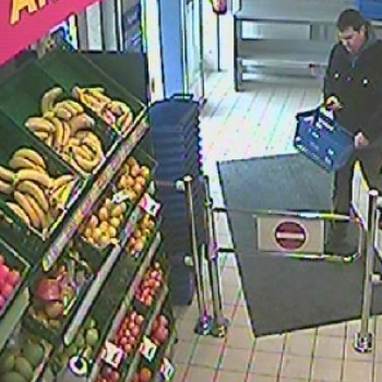 Jelentkezzen ha felismeri! - Keresi a Rendőrség