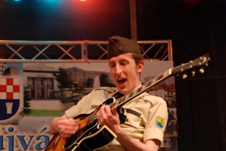 ifj.Dráviczki Márton felvételei a Parázs-Varázs színpadáról 2.