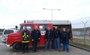 Adományoztak a tűzoltóknak