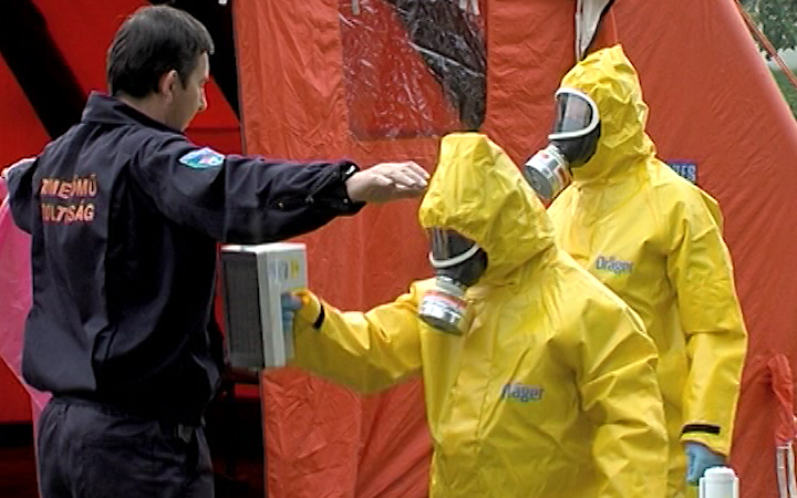 Nukleárisbaleset-elhárítási gyakorlat Pakson