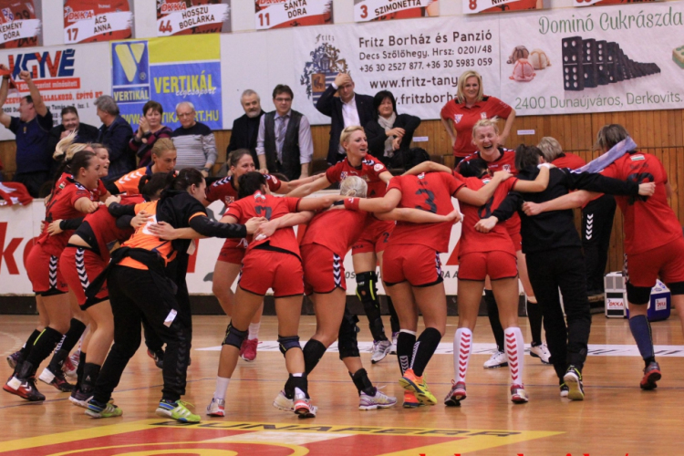 Dübörög a sportváros!