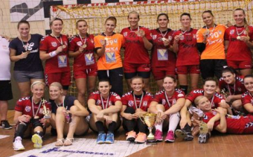 Kupagyőztesek a lányok