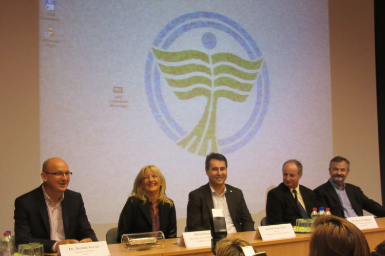 A MÁV a Bánkival is együttműködik-dstv videóval