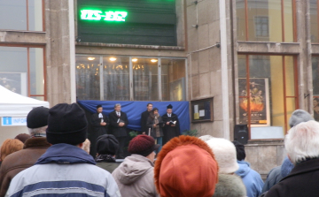 Imádkoztak a vasgyárért