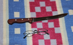 Őrizetben a késes rabló