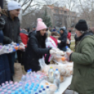 Ételosztás Dunaújvárosban