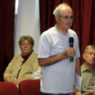 Sajtótájékoztató