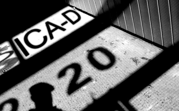  Összművészeti kerti parti