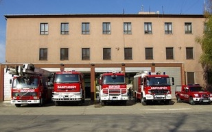  Műszaki mentésnél és tűzesetnél is dolgoztak a dunaújvárosi tűzoltók 