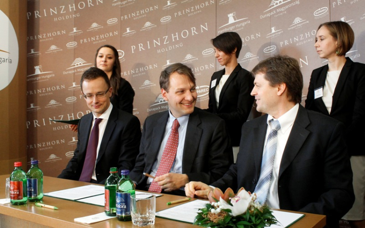 Stratégiai partner lett a papírgyár