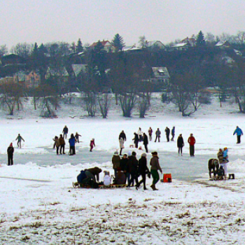 Szalki-szigeti korcsolyapálya