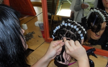 A kamara díjazza a szakképzést