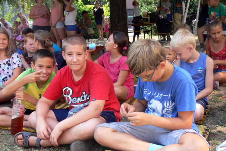 Ördögi mókák az MMK-ban