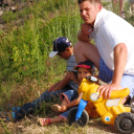 Motorcsónak két napon keresztül