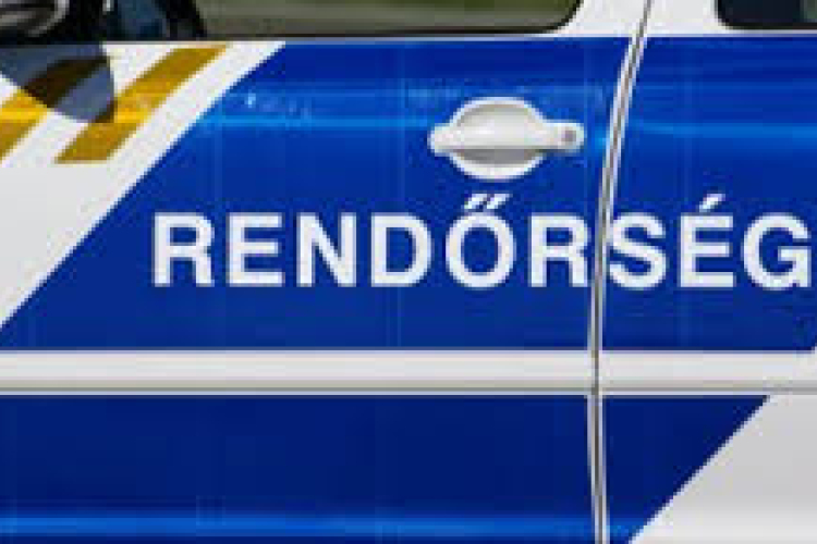 Busz ütközött teherautóval