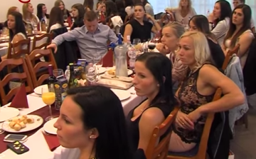 Péntek délután gála Ferling Dettiért