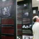 A katyńi vérengzésről fotókiállítás az Intercisa Múzeumban