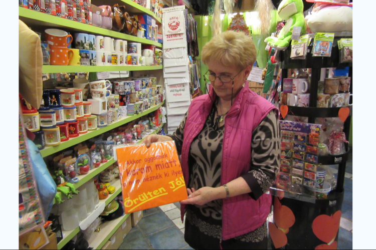 Ajándék és bulihangulat