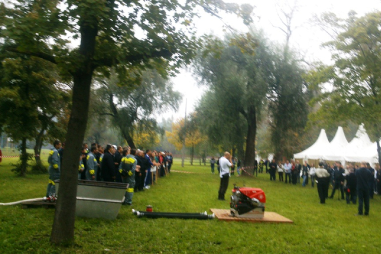 Túzoltók versenyben