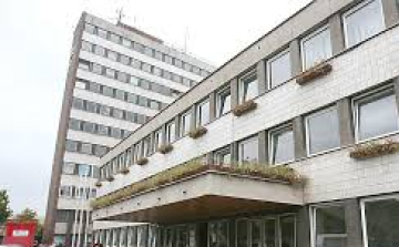 Kinevezték Dunaújváros Megyei Jogú Város új jegyzőjét